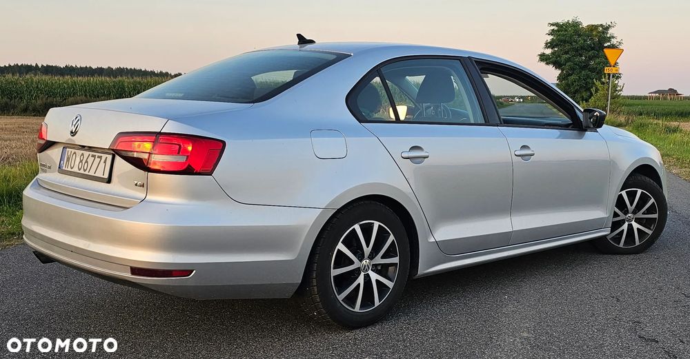 Volkswagen Jetta 1.4 TSI DSG BlueMotion Technology - 3