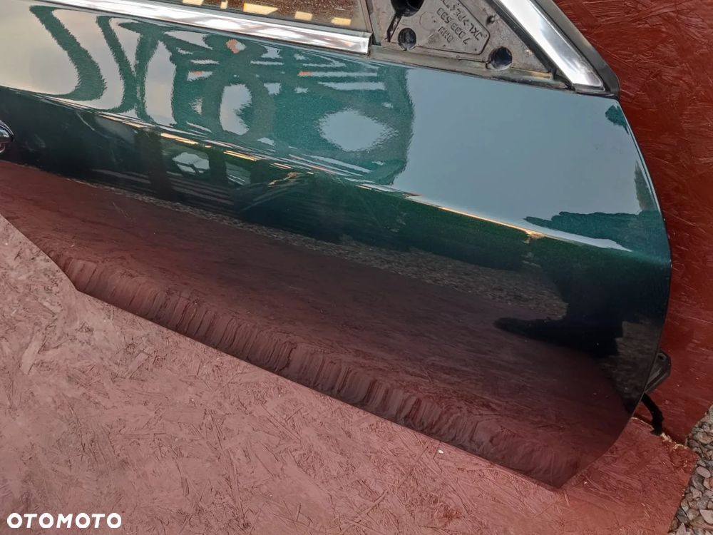 BMW E60 / E60 LCI / E61 / E61 LCI. ORYGINALNE KOMPLETNE DRZWI LEWE / PRAWE EUROPA. W KOL. TIEFGRUEN METALLIC. O NR: 7 202 339 / 7 181 003 / 7 111 375 / 7 202 340 / 7 111 376 / 7 181 004 OEM. W BARDZO DOBRYM STANIE. - 10