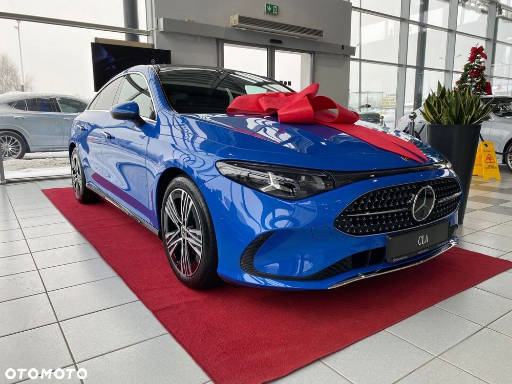Mercedes-Benz CLA - 5