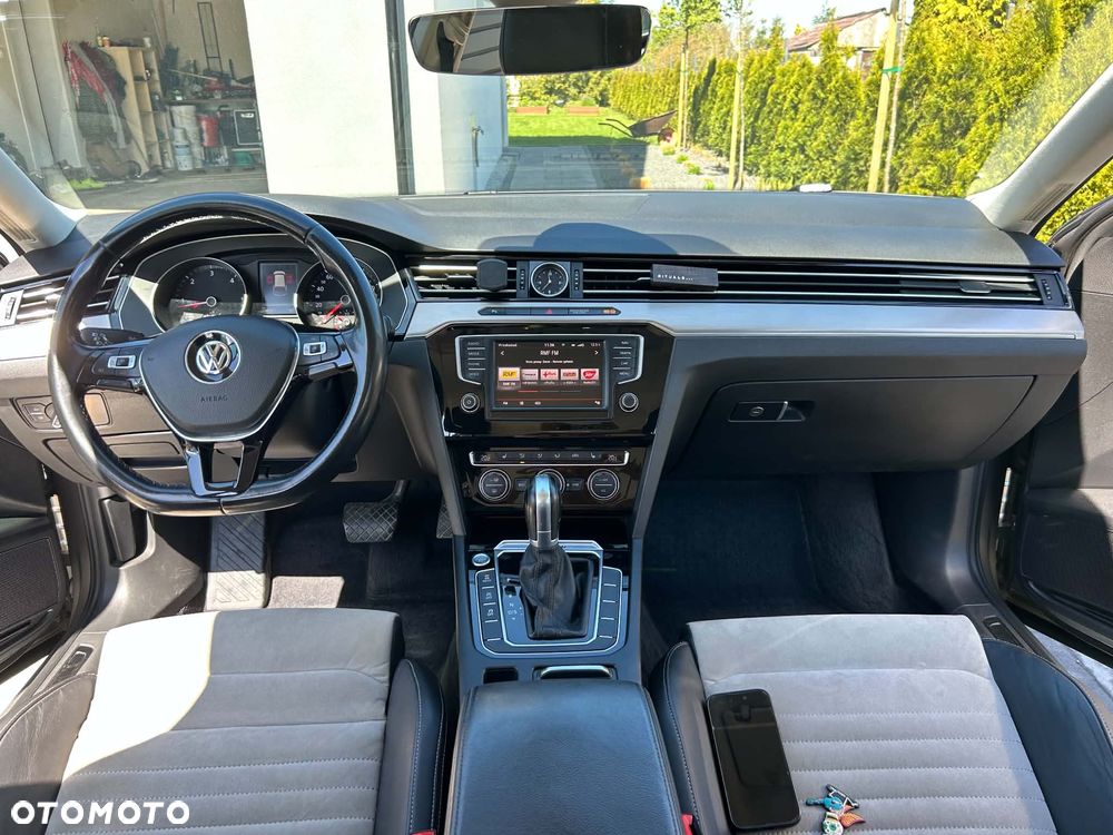 Volkswagen Passat 2.0 TDI BMT 4Mot Highline DSG - 6
