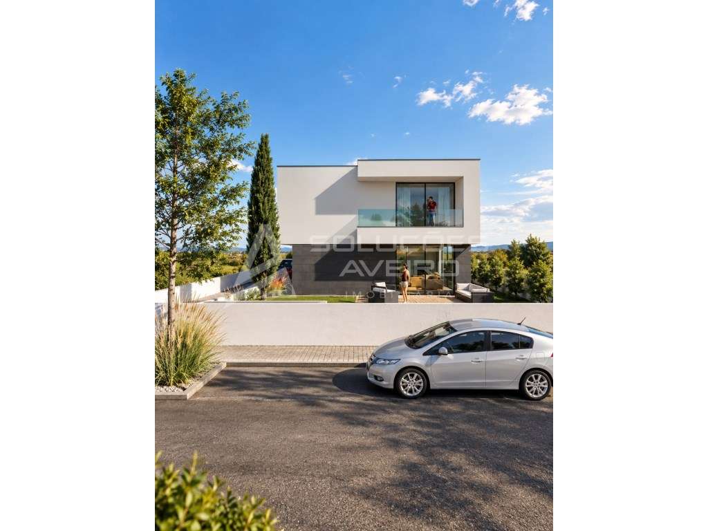 Moradia T3+1 em Recardães, Águeda | espaço para viver e conforto pa... - Grande imagem: 4/13