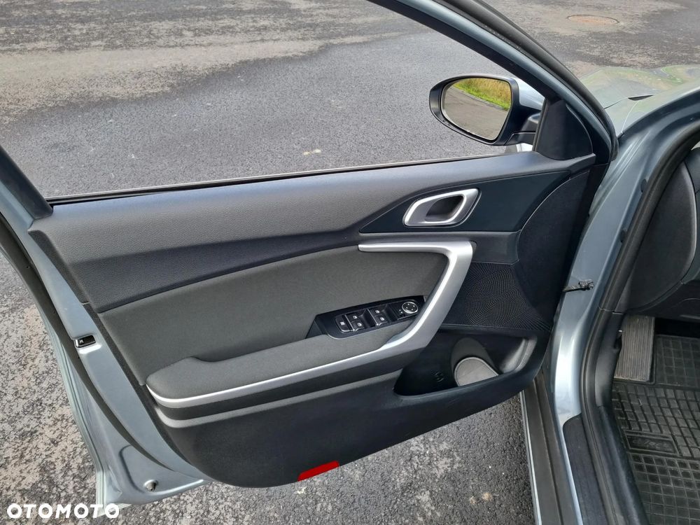 Kia XCeed 1.5 T-GDI M DCT - 10