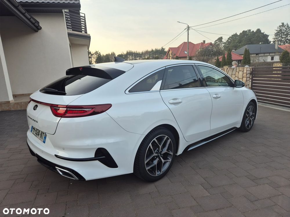 Kia ProCeed 1.6 CRDi DCT7 SCR GT LINE - 3