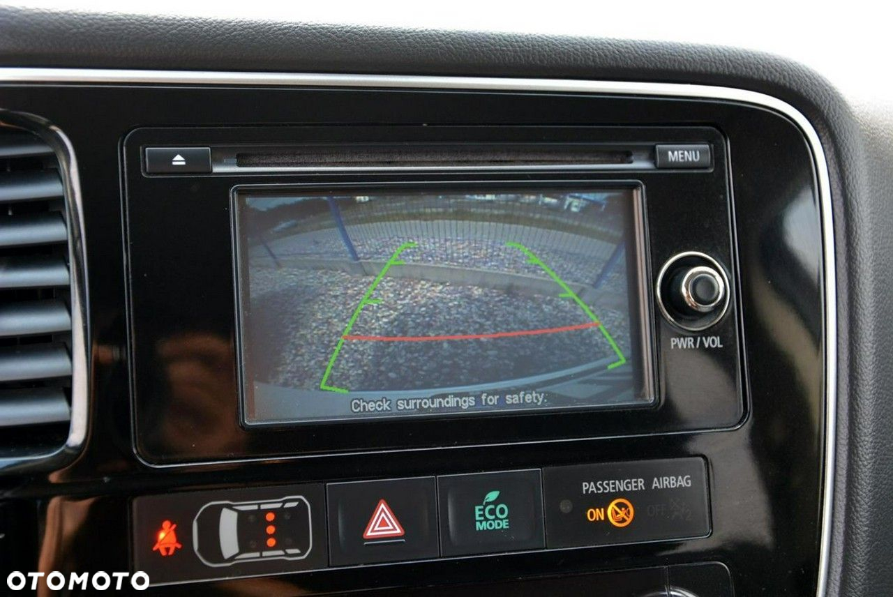 Mitsubishi Outlander 2.0 2WD Edition 100 - 28
