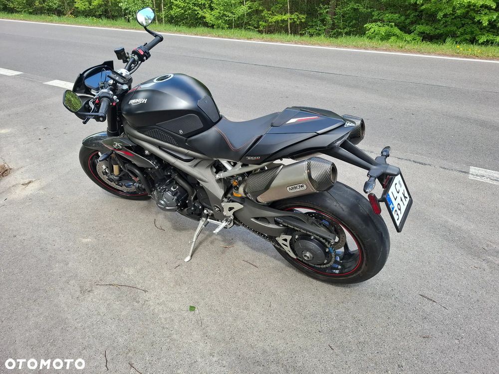 Triumph Speed Triple - 12