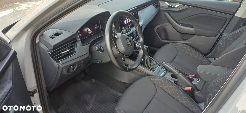 Skoda Kamiq 1.0 TSI Ambition DSG - 9
