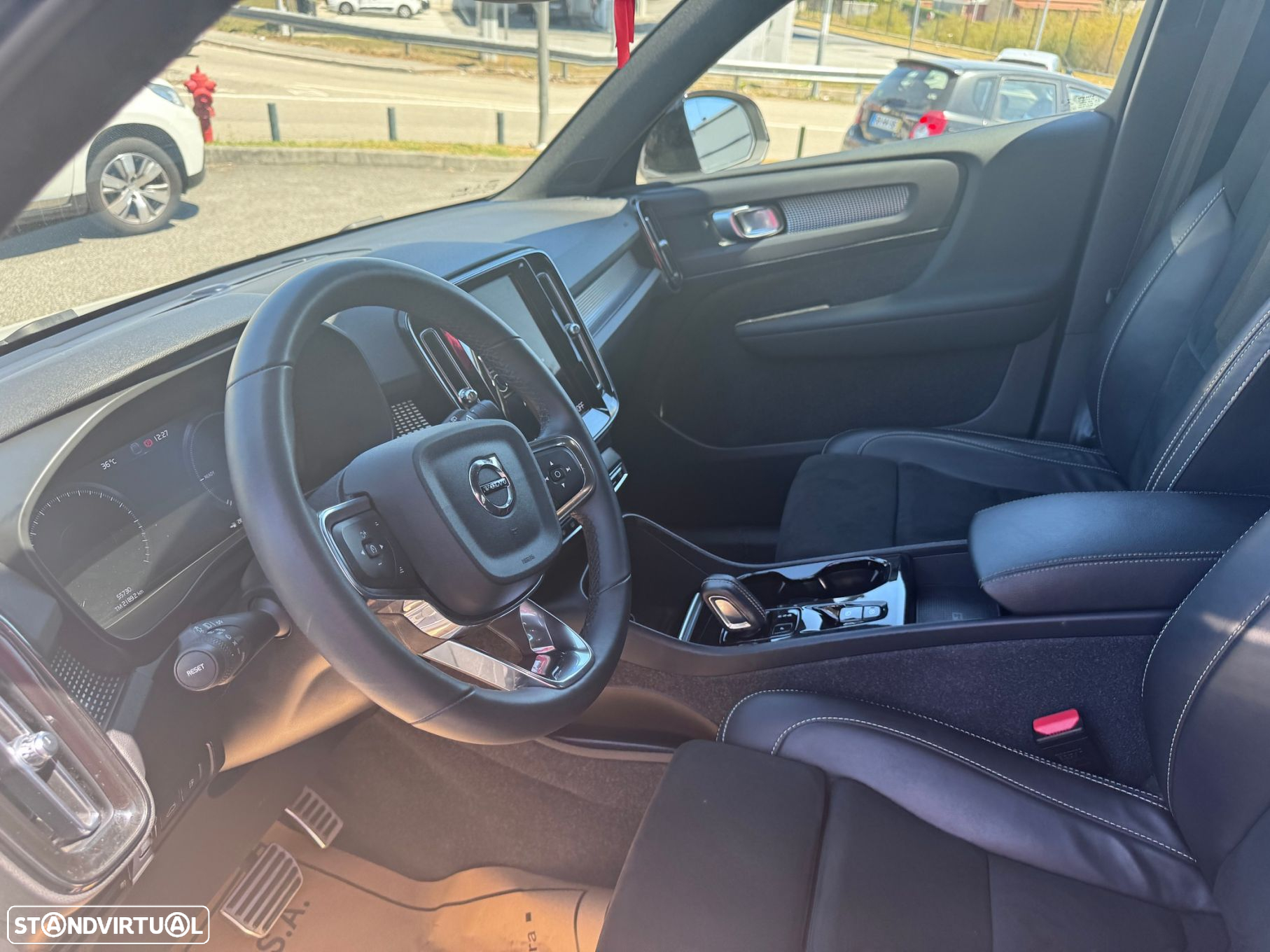 Volvo XC 40 1.5 T4 PHEV R-Design - 10