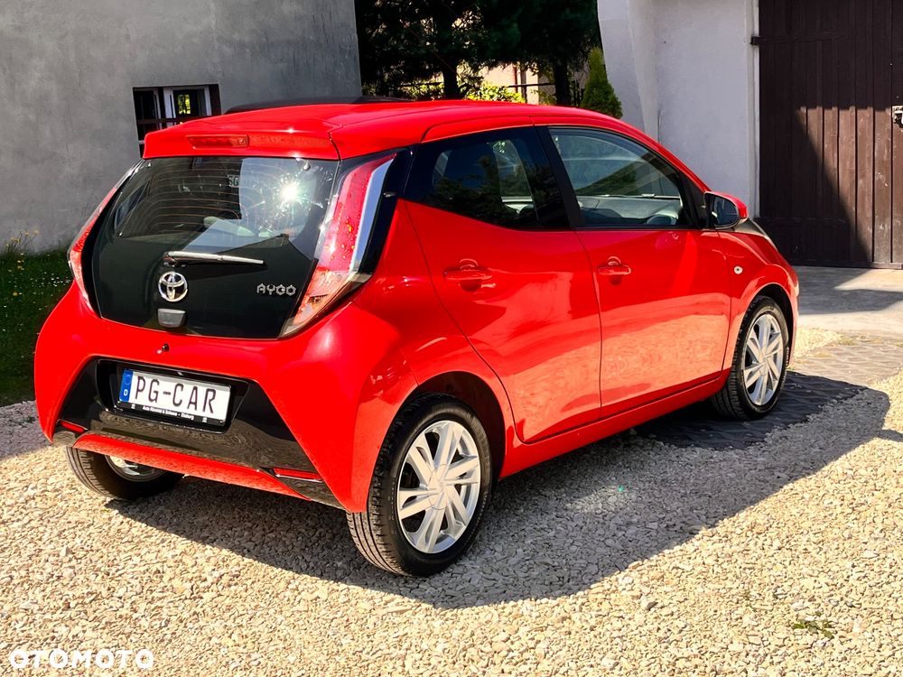 Toyota Aygo x-clusiv - 5