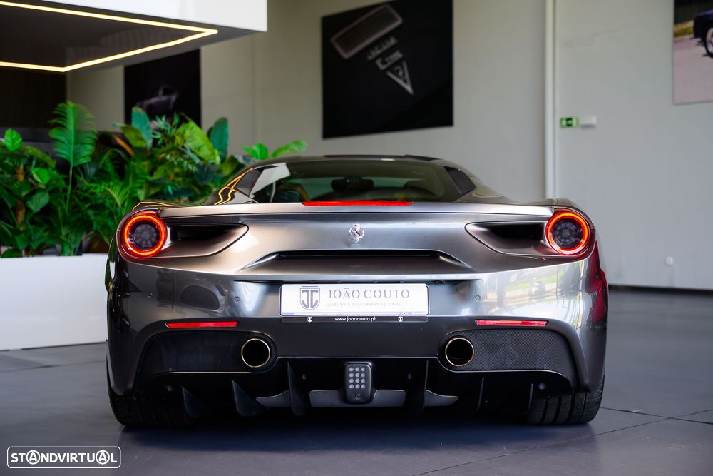 Ferrari 488 GTB - 13
