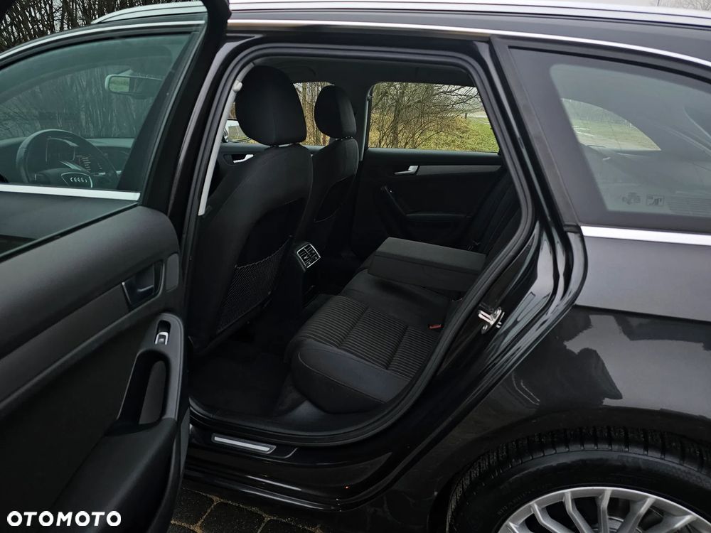 Audi A4 Avant - 13