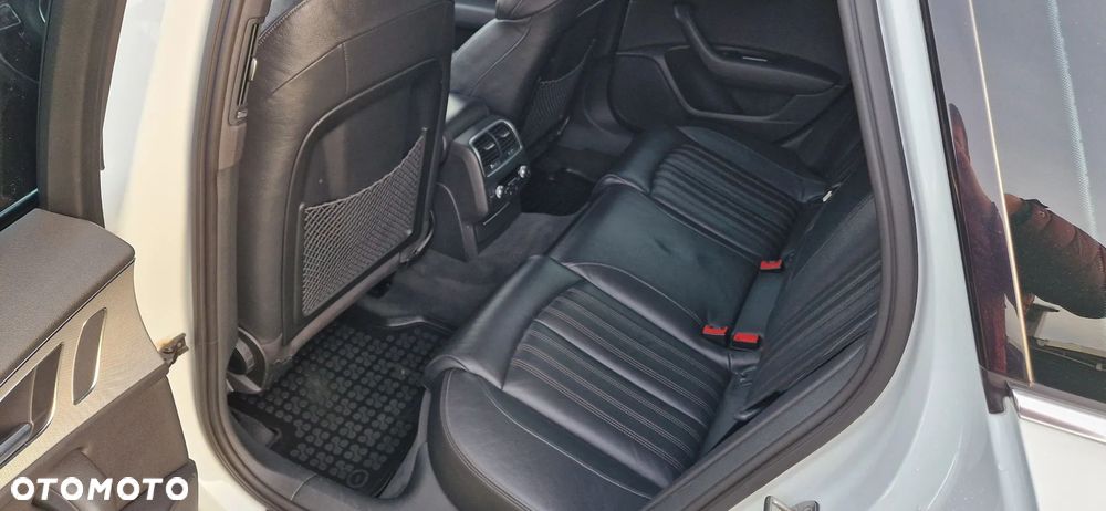 Audi A6 Allroad - 10