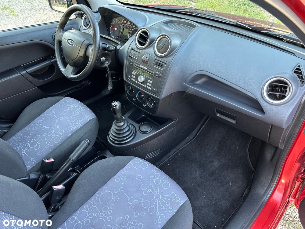 Ford Fiesta 1.3 Style - 25