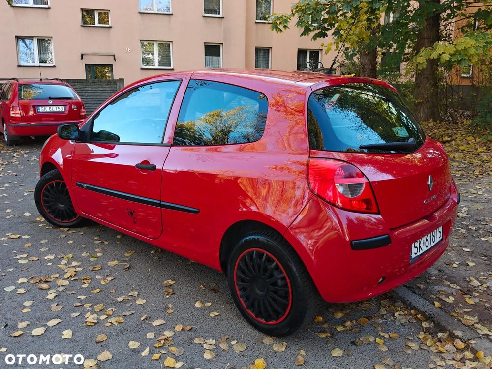 Renault Clio 1.2 16V Dynamique - 24