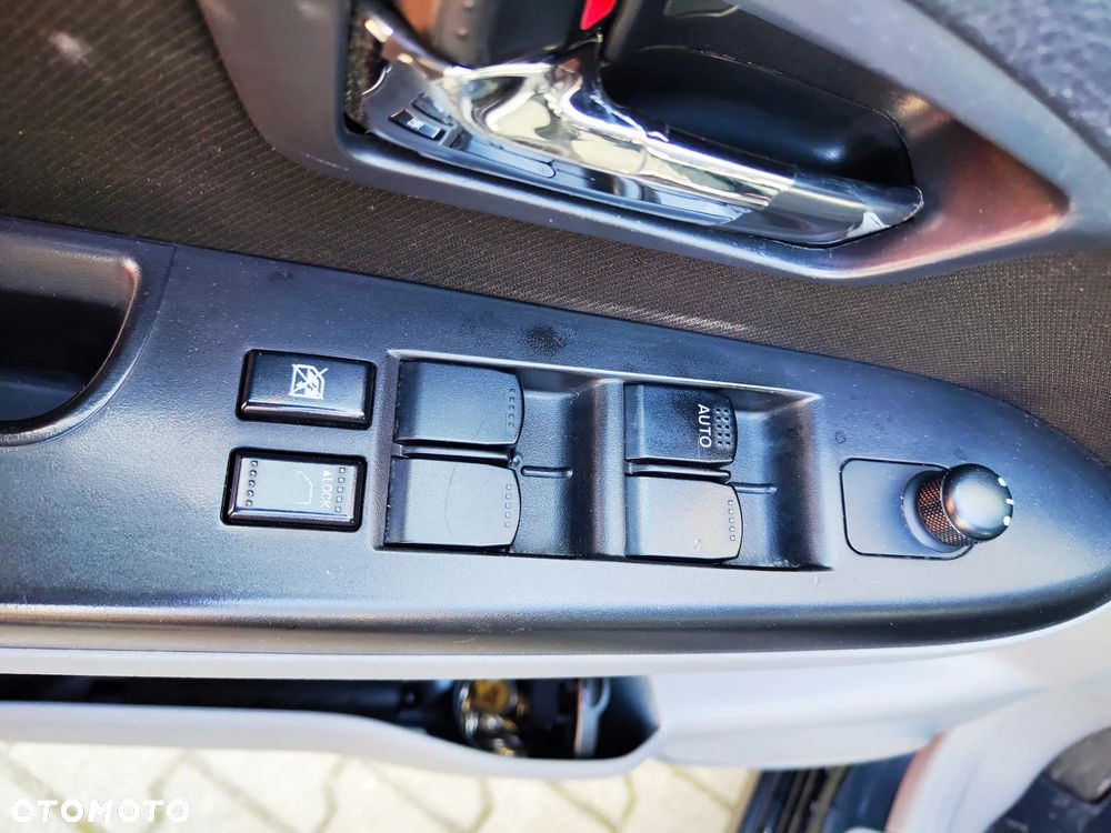 Suzuki SX4 - 25