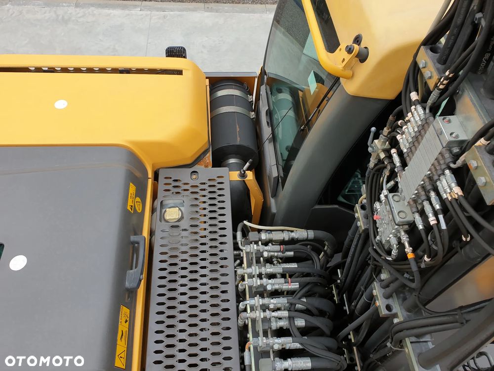 Volvo EW 160D Rototilt SPROWADZONA ŁADNY STAN - 26