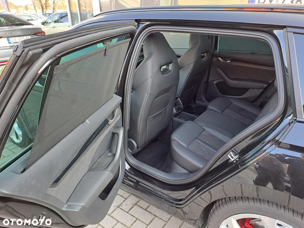 Skoda Octavia 2.0 TSI RS DSG - 7