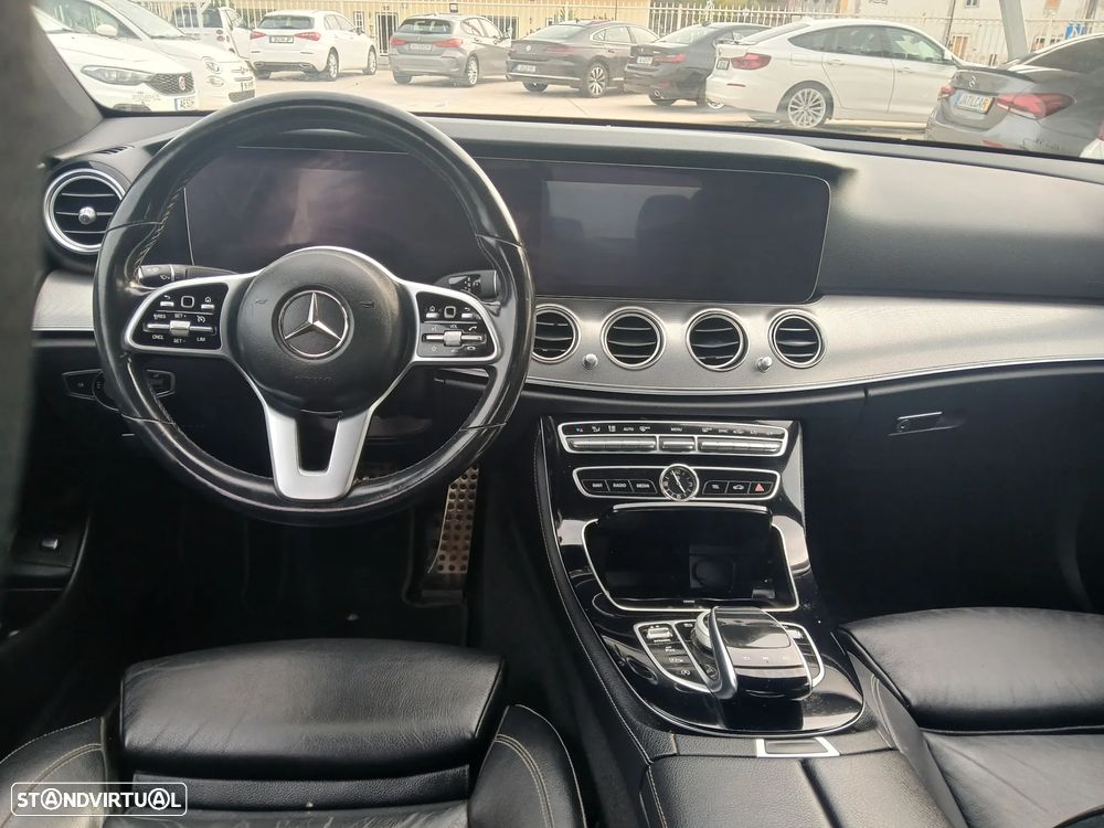 Mercedes-Benz E 220 - 11