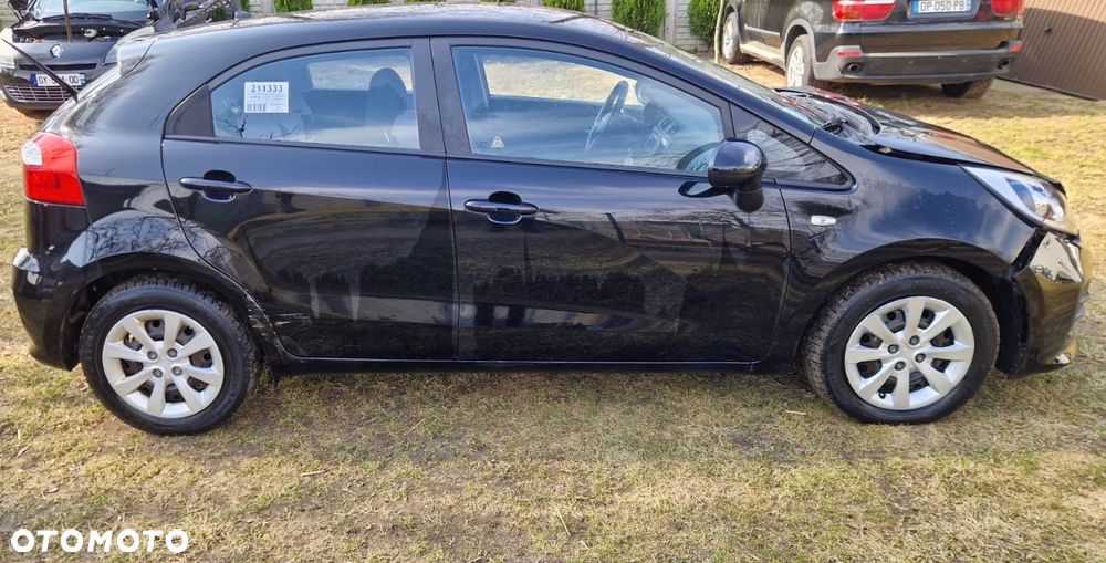 Kia Rio 1.1 CRDI Attract - 3
