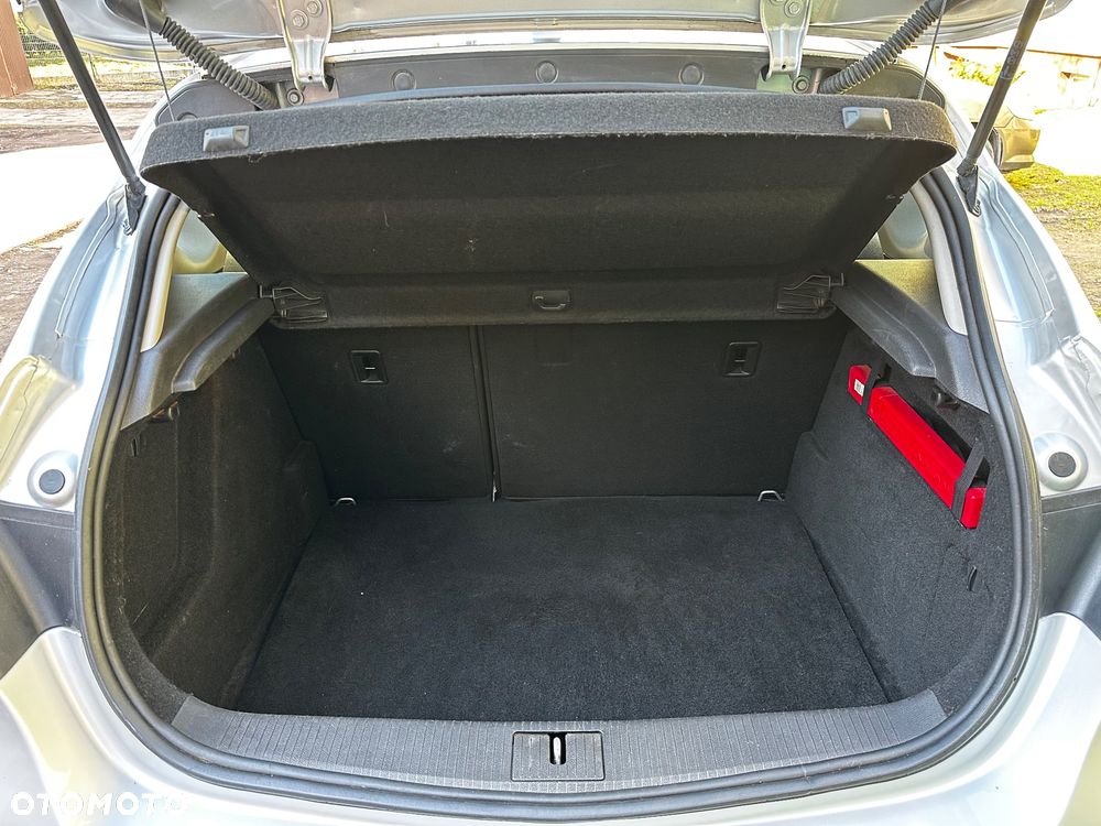 Opel Astra 1.4 T Cosmo - 11