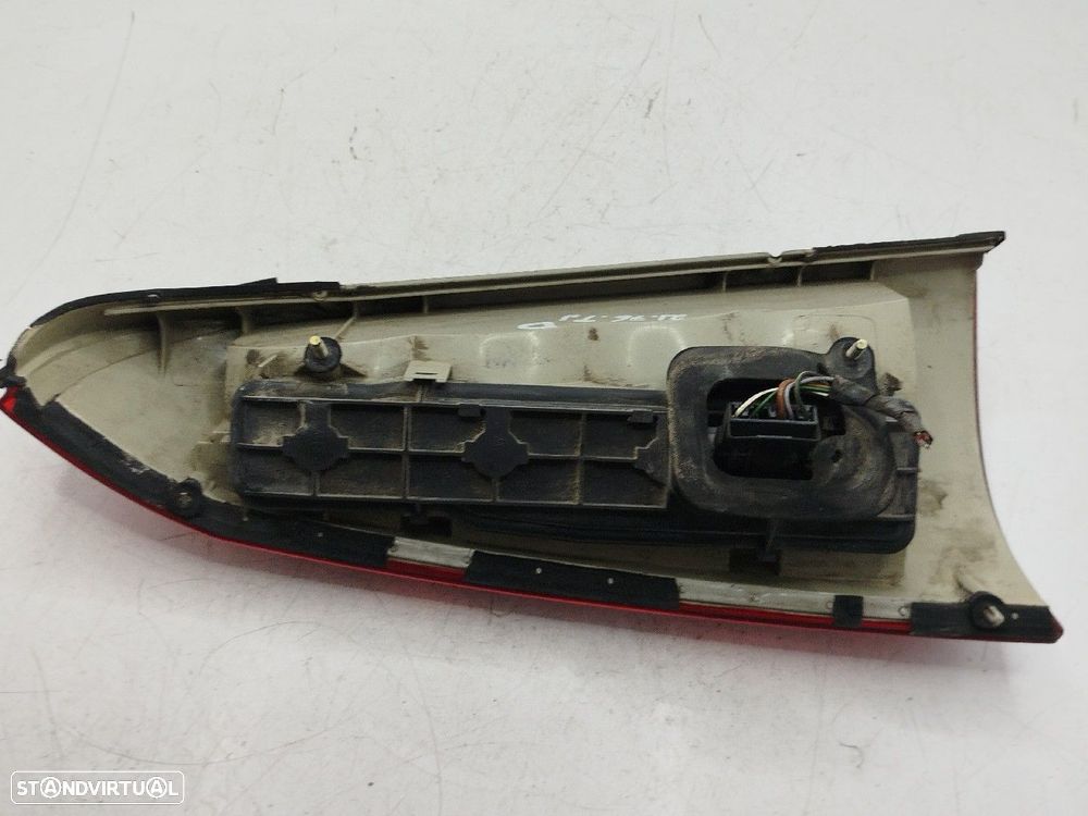 Farolim Stop Dto Opel Astra G Caravan (F35_) 98-04 - 3