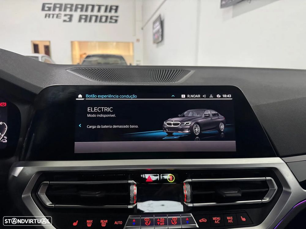 BMW 330 e Pack M Auto - 39