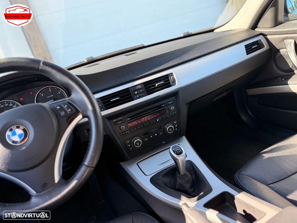 BMW 320 d - 16