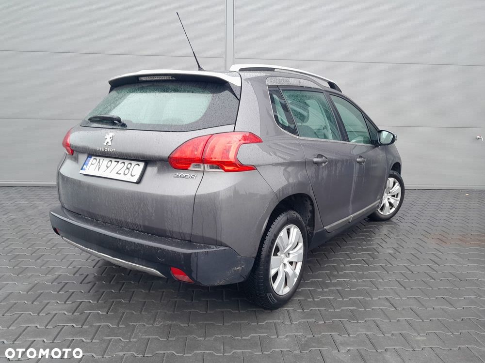 Peugeot 2008 PureTech 82 Allure - 2
