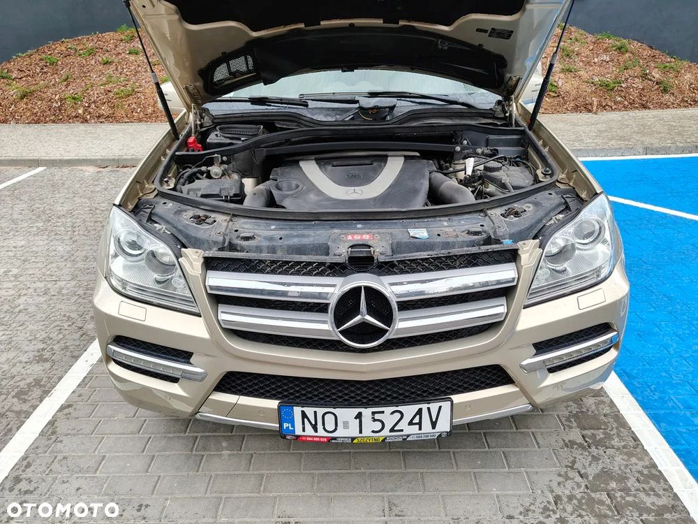 Mercedes-Benz GL 450 4Matic 7G-TRONIC - 18