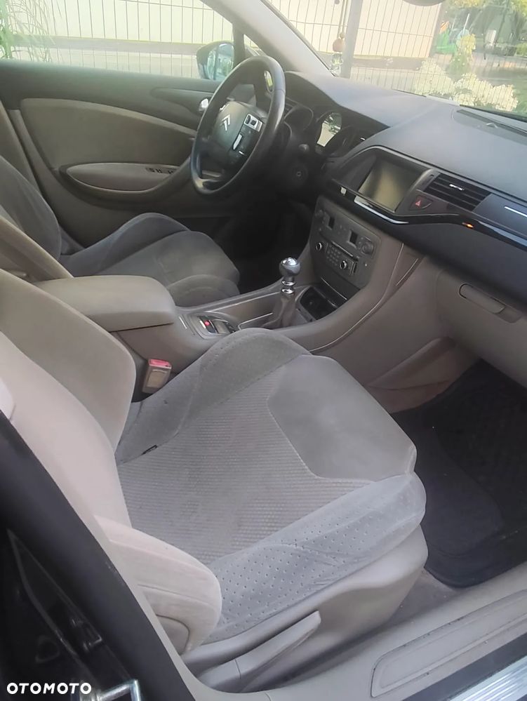 Citroën C5 HDi 135 FAP Confort - 8