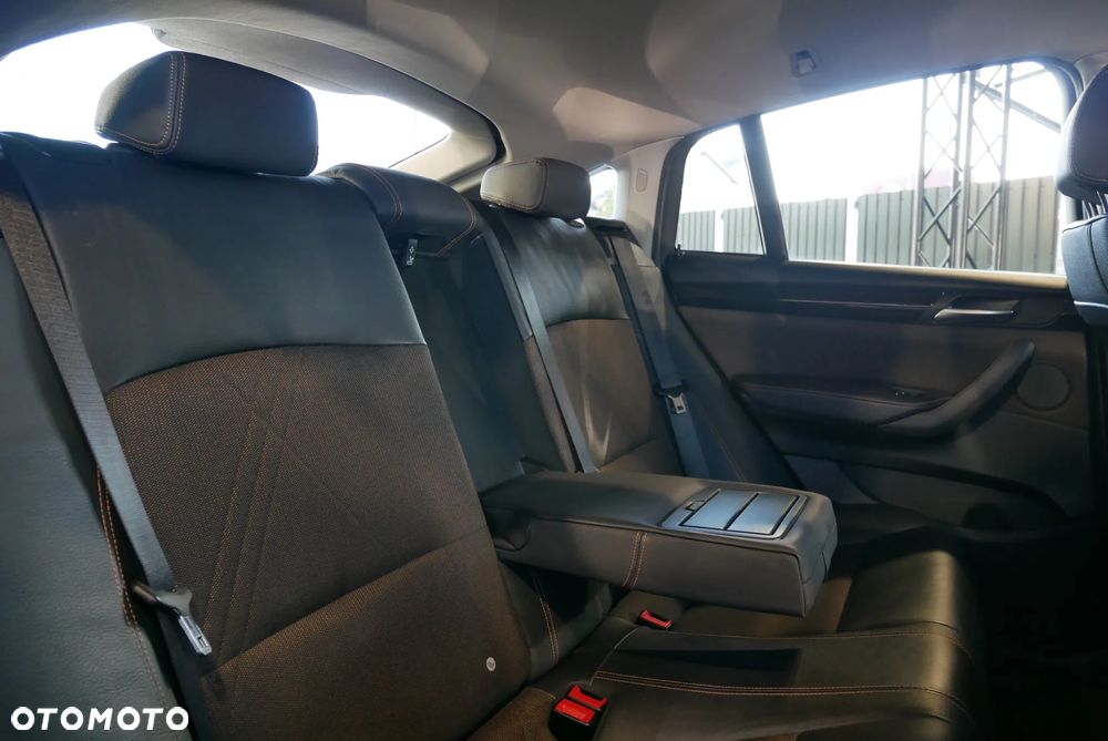 BMW X4 xDrive20i xLine - 15