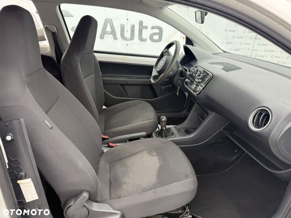 Volkswagen up! club - 27