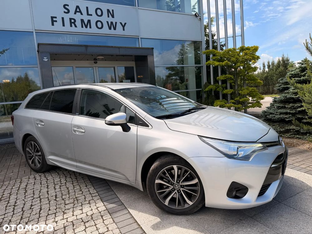 Toyota Avensis 2.0 Prestige MS - 3