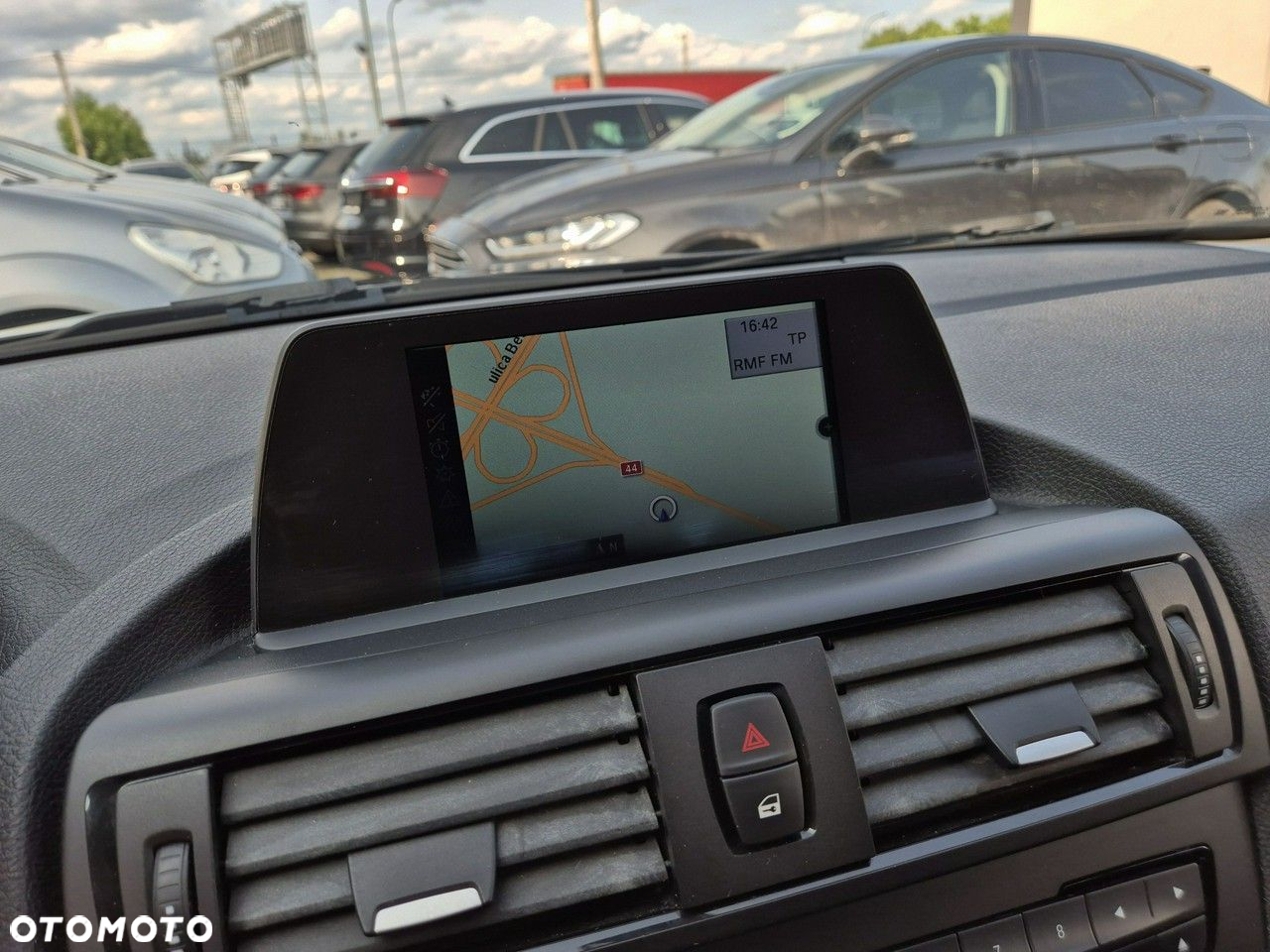 BMW Seria 1 116i Sport Line - 14