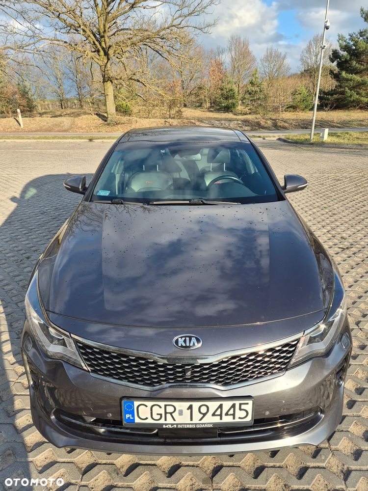 Kia Optima - 4