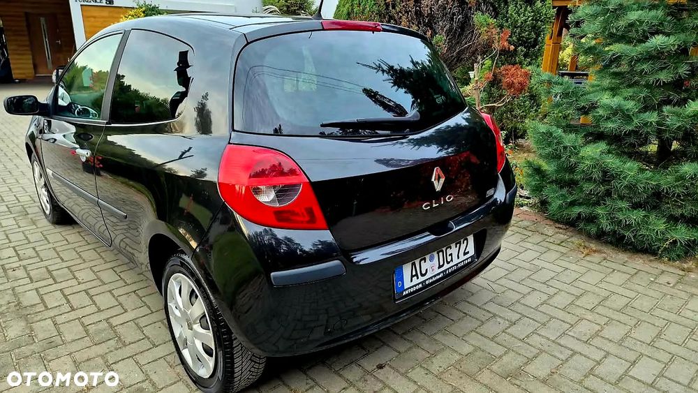Renault Clio 1.2 16V TCE S - 5
