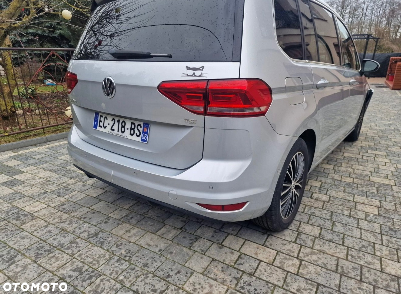 Volkswagen Touran - 3