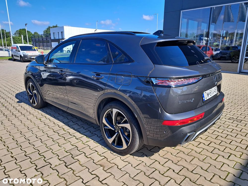 DS Automobiles DS 7 Crossback 1.6 E-Tense 4x4 So Chic - 4