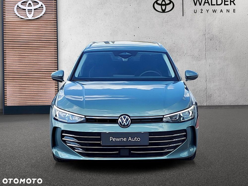 Volkswagen Passat - 9