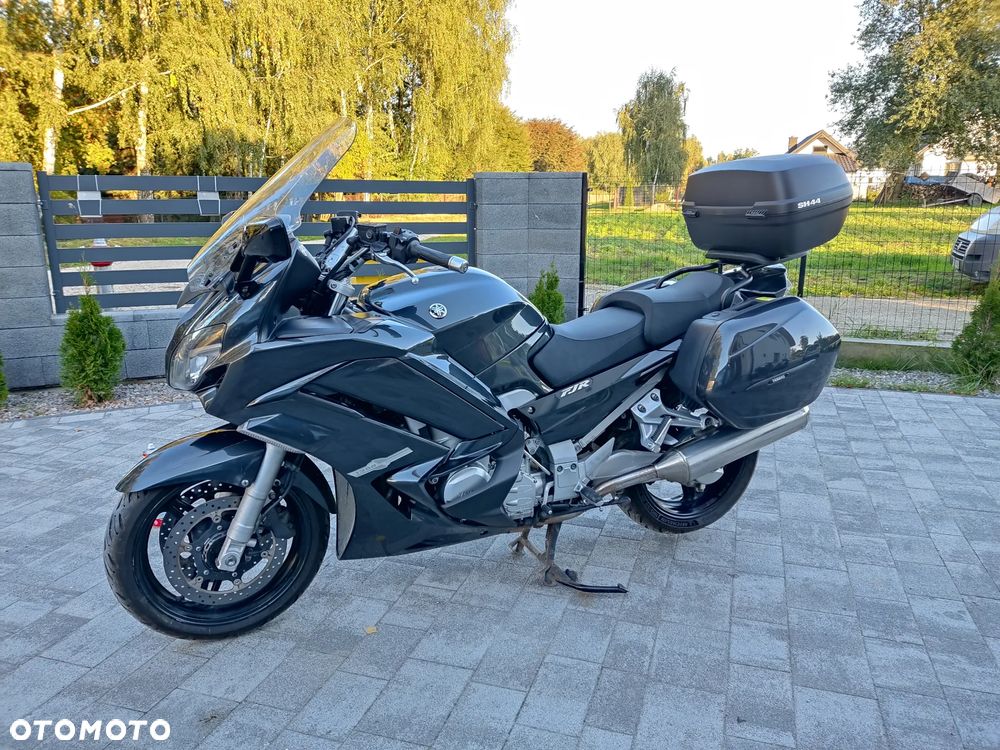 Yamaha FJR - 2