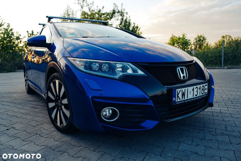 Honda Civic 1.8 Lifestyle (Honda Connect+) - 5