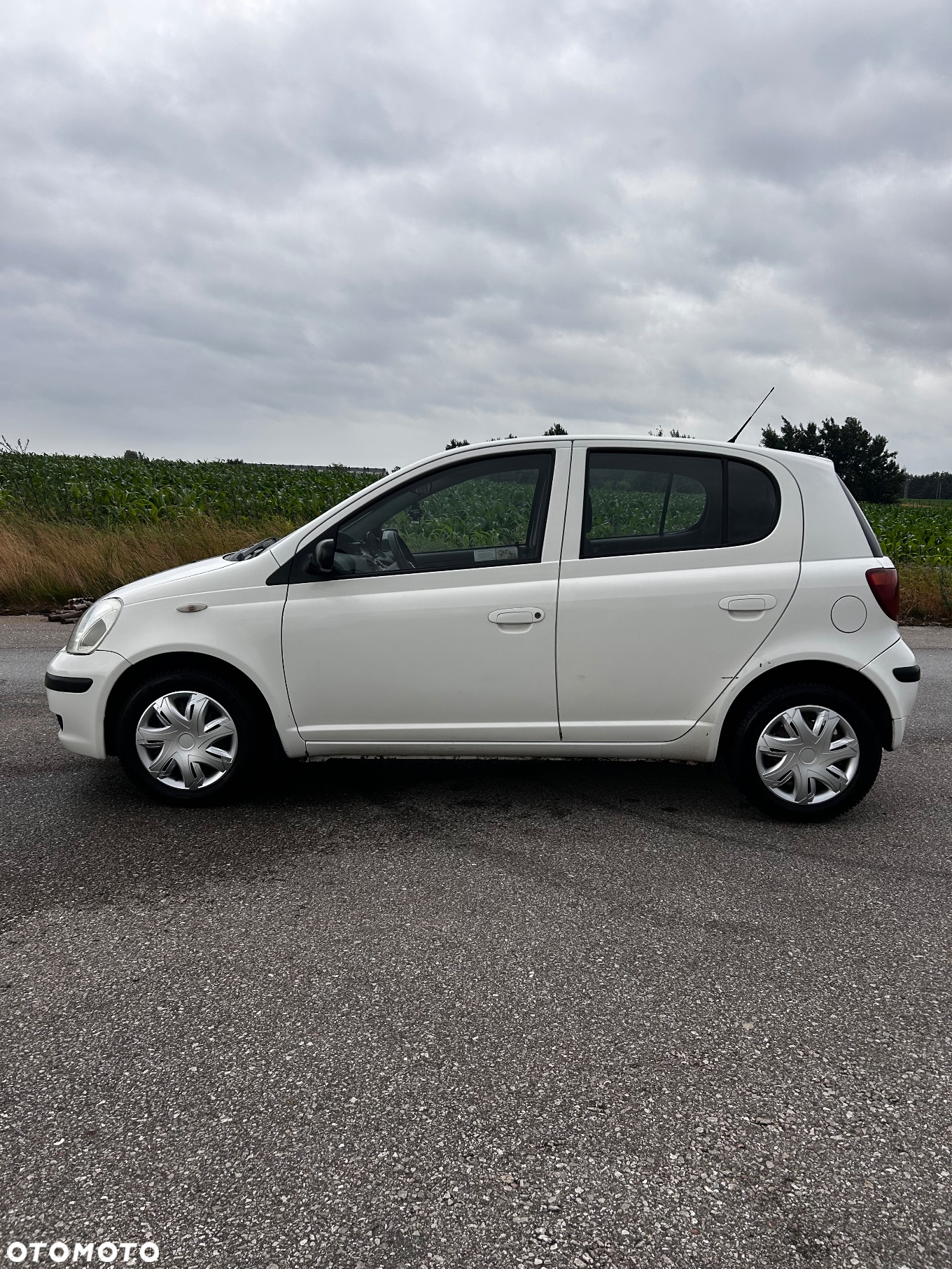 Toyota Yaris - 6