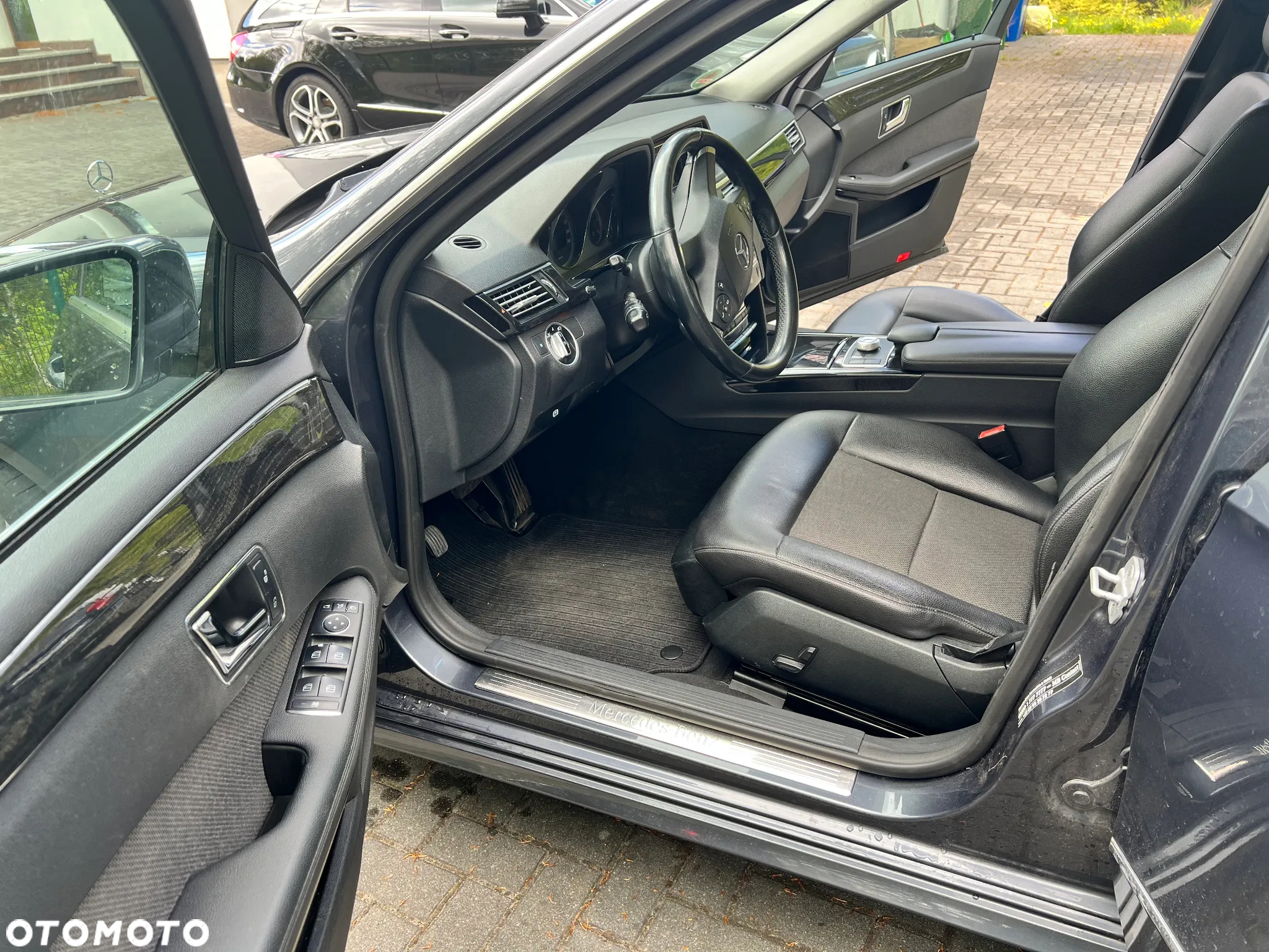 Mercedes-Benz Klasa E 350 BlueTEC 7G-TRONIC Avantgarde - 13