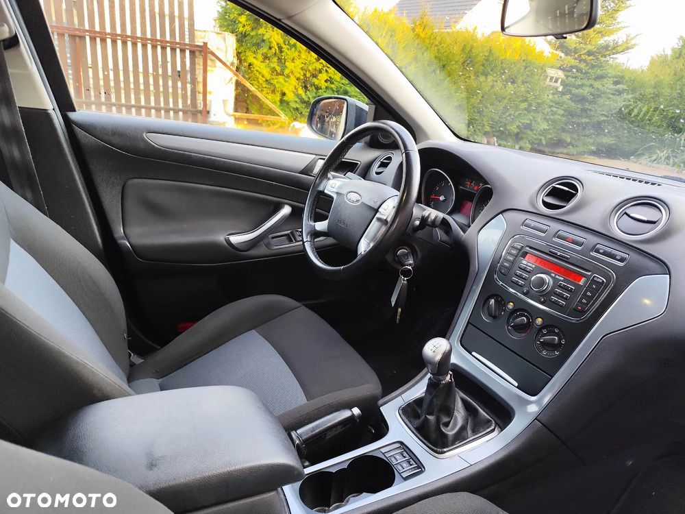 Ford Mondeo 1.6 Ambiente - 5