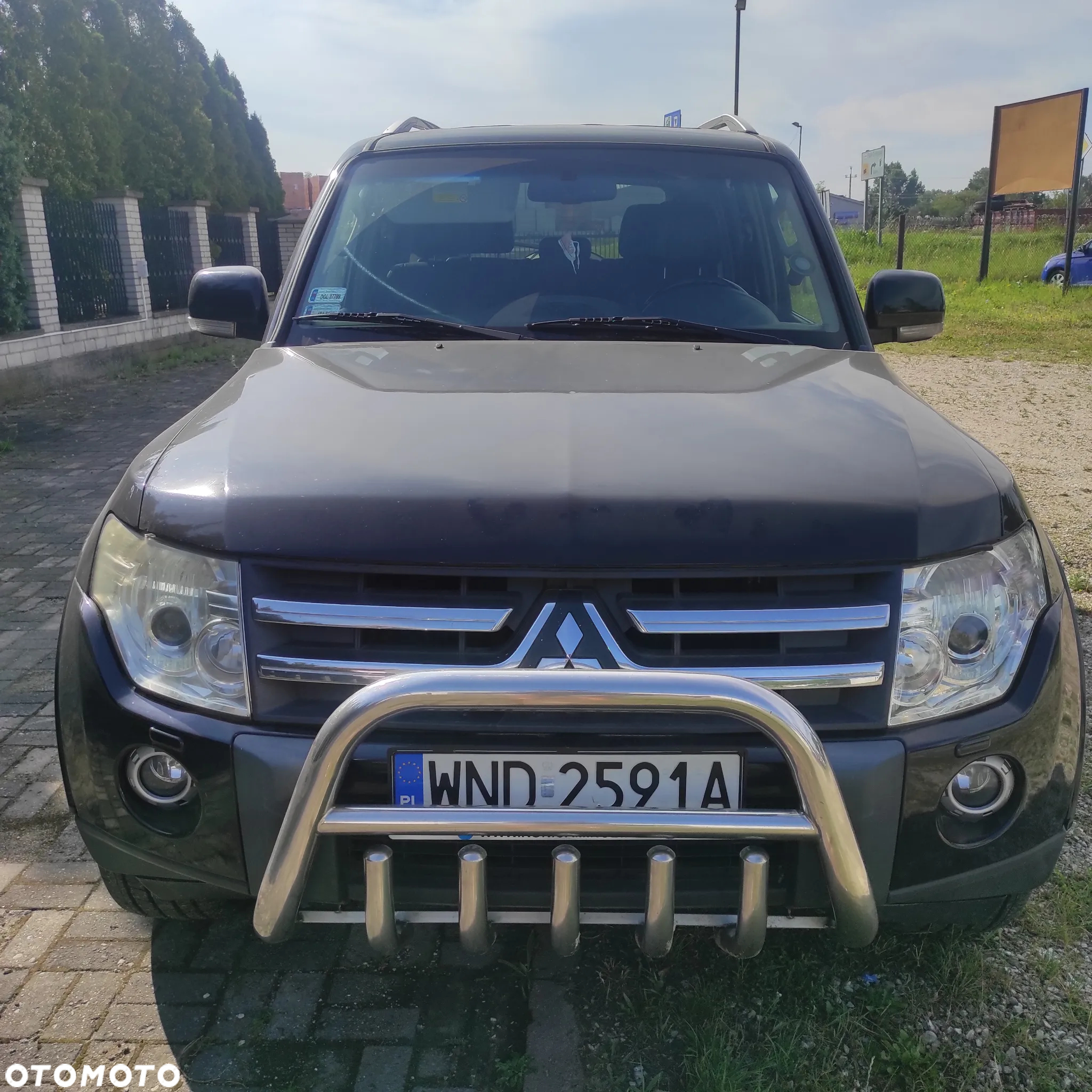 Mitsubishi Pajero - 5