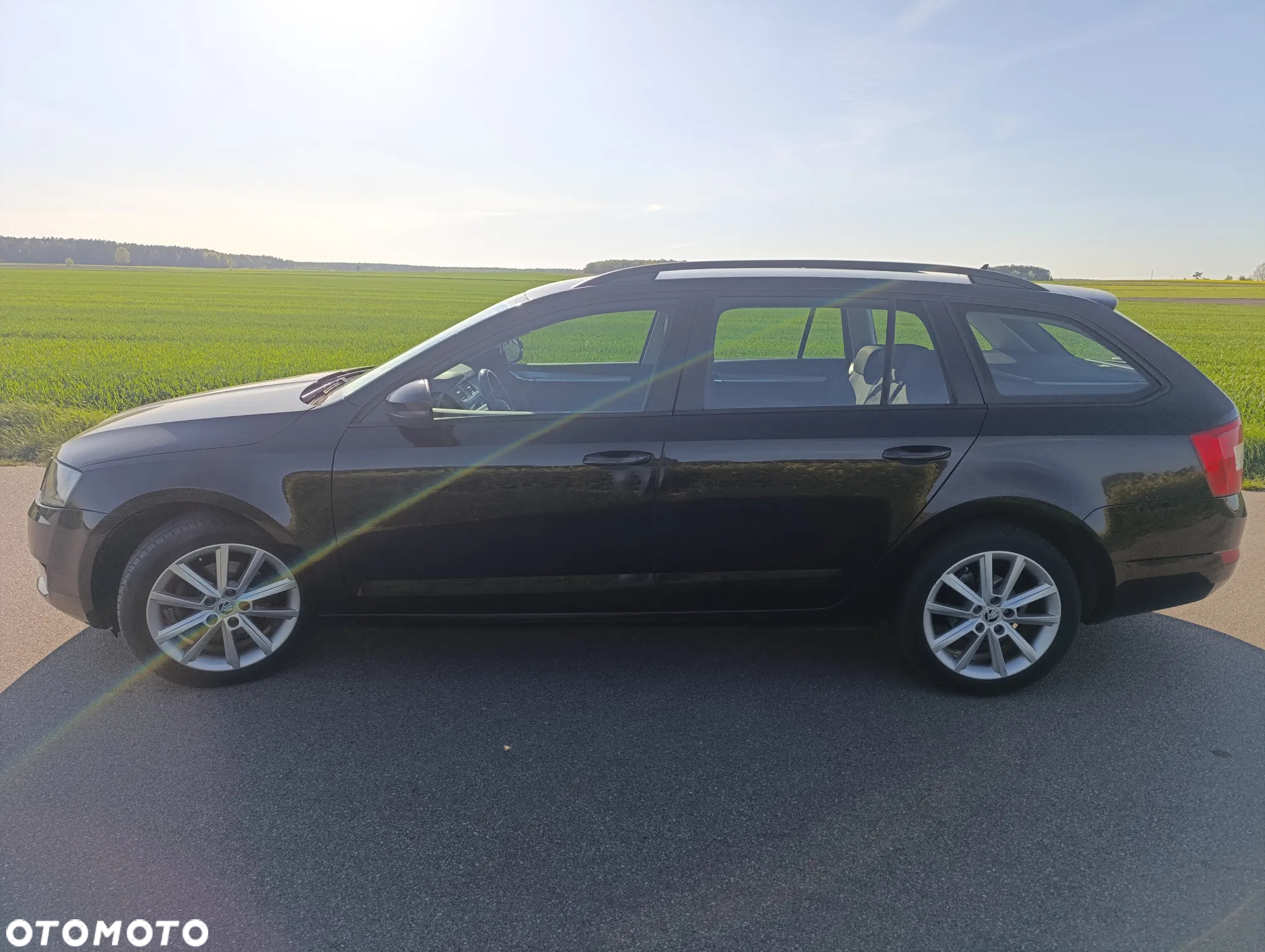 Skoda Octavia 1.4 TSI Elegance DSG - 2