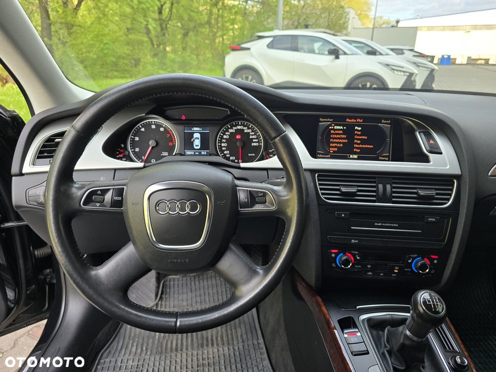 Audi A4 Limousine 1.8 TFSI Ambiente - 4