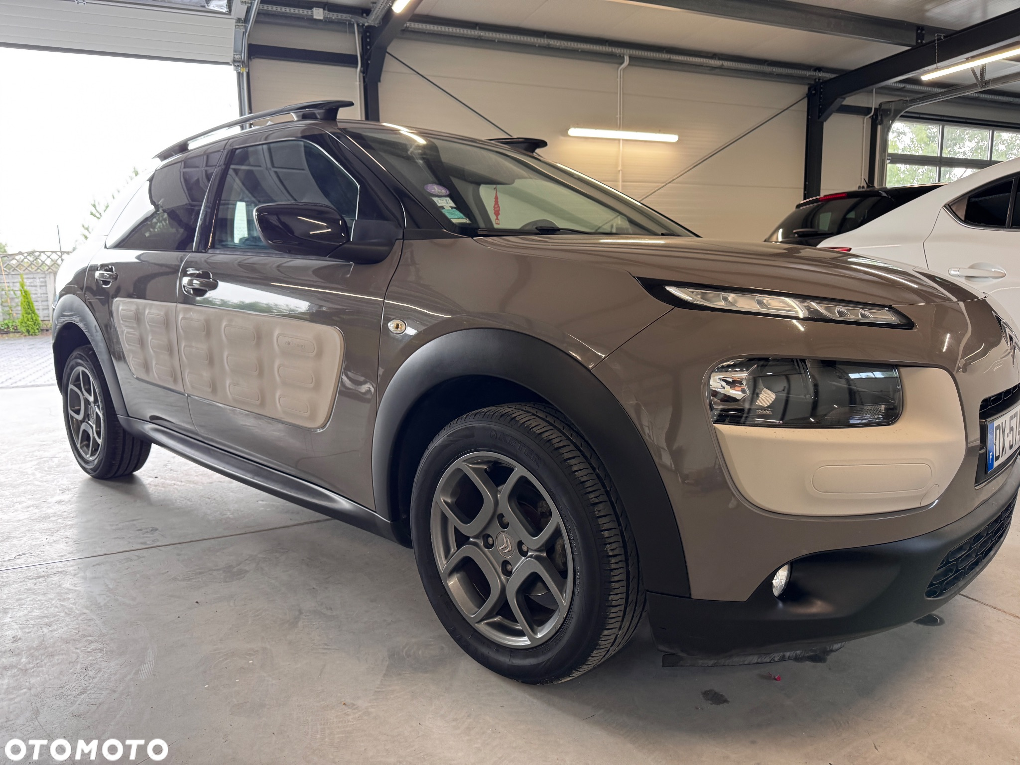 Citroën C4 Cactus e-VTi 82 ETG Stop&Start Shine Edition - 19