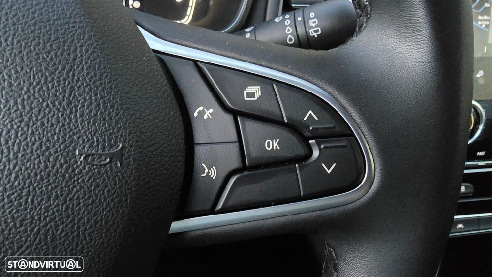 Renault Mégane 1.3 TCe Intens EDC - 15