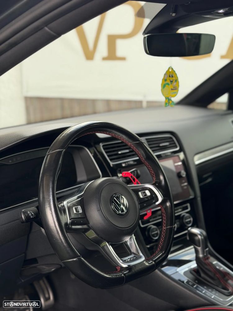 VW Golf 2.0 TSI GTI DSG Performance - 25