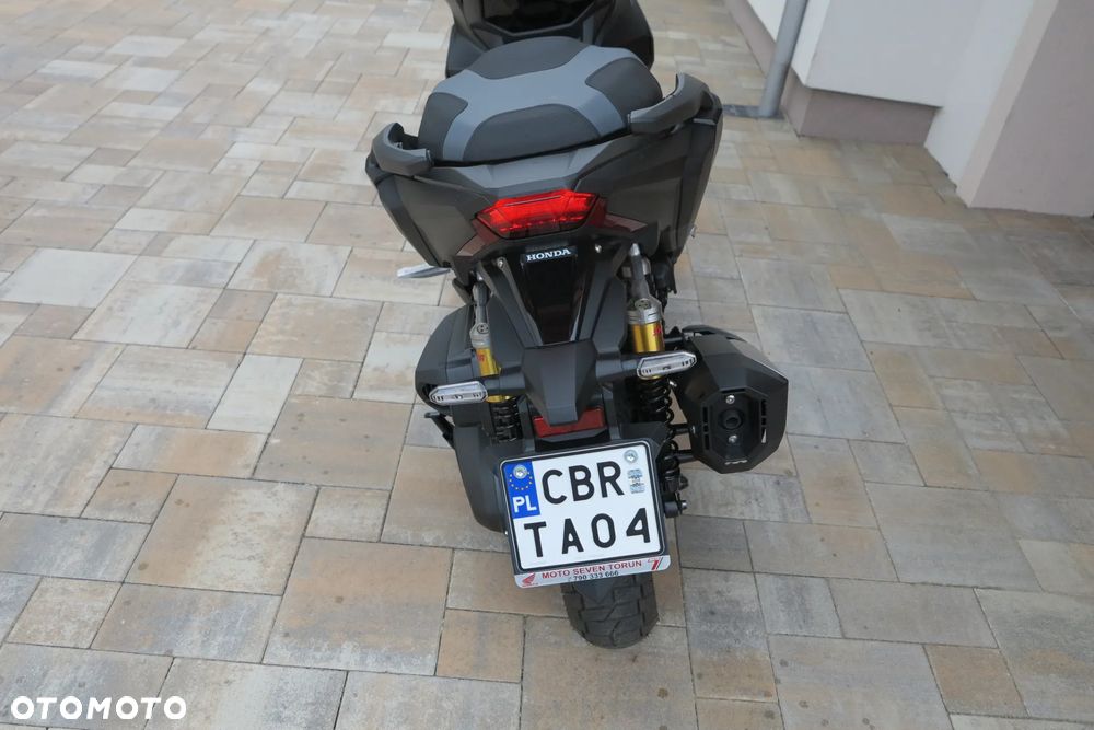 Honda ADV350 - 2